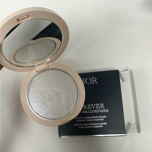 Dior Forever Countire Luminizer Longwear Highlighter-03 Pearlescent Glow